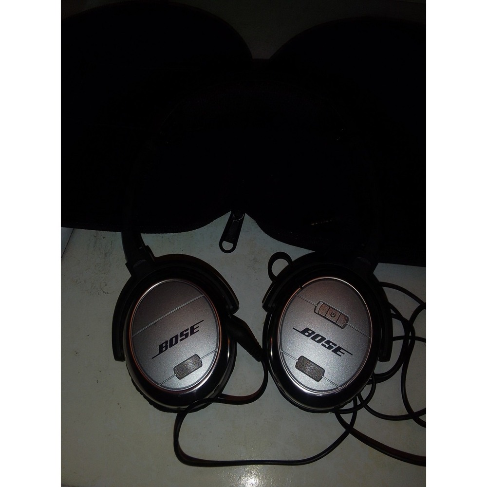 Bose Quiet Comfort 2 Noise Cancellation Headphones Black & Silver With The Bose